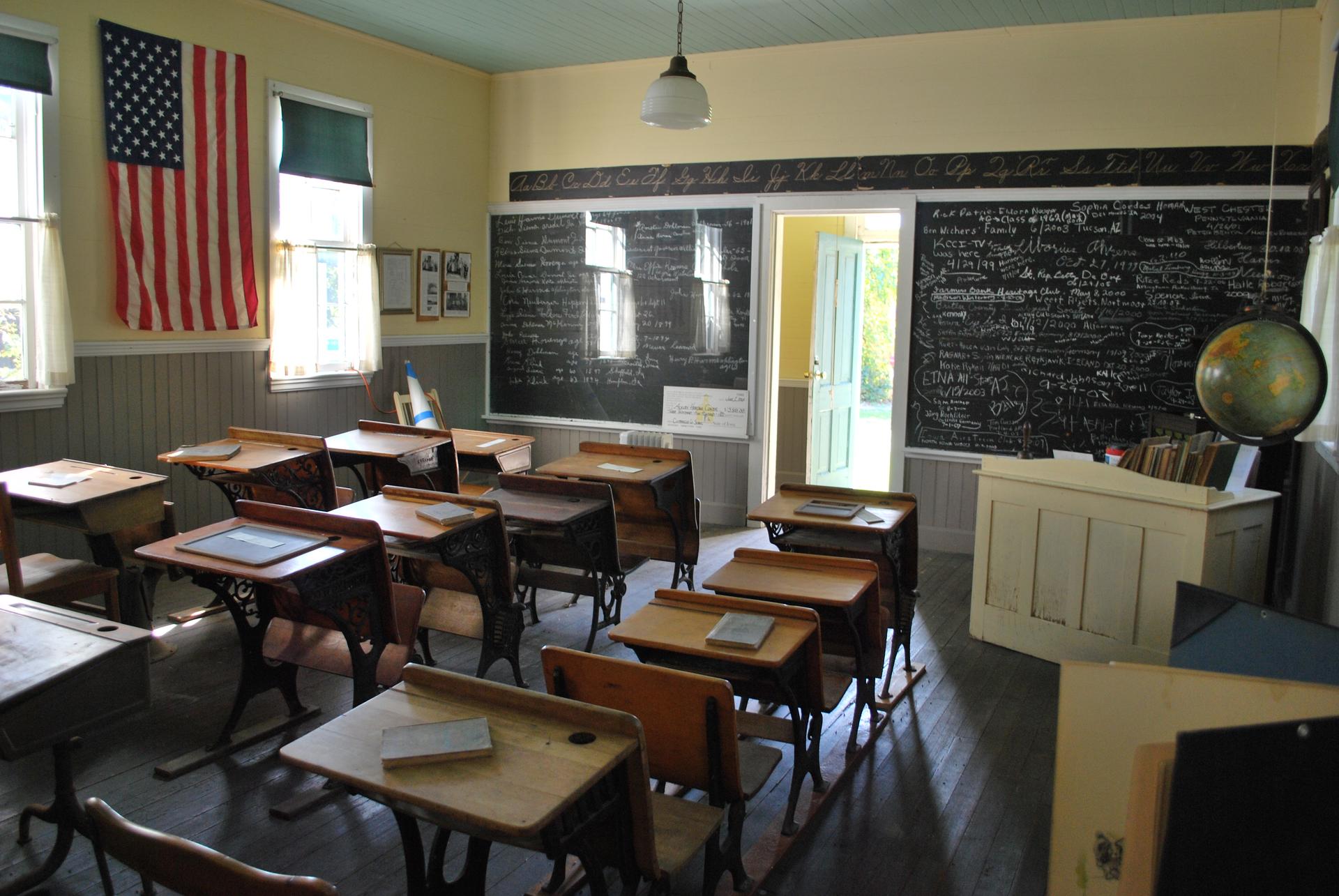 One room schoolhouse classroom